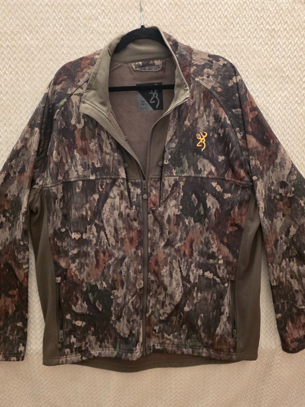 Browning Men's 2XL Camo Full Zip Jacket Ribbed Inside Chest Pockets Hunting